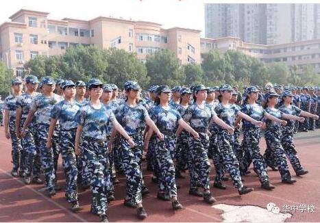 绿茵场上秋点兵，不负韶华新起航